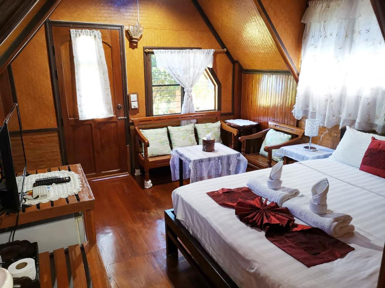 Ban Phumon Talang Resort Ban Mon Talaeng Екстериор снимка