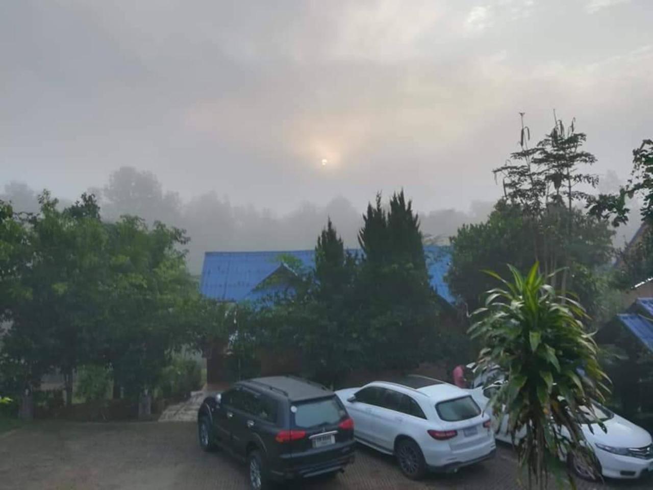 Ban Phumon Talang Resort Ban Mon Talaeng Екстериор снимка