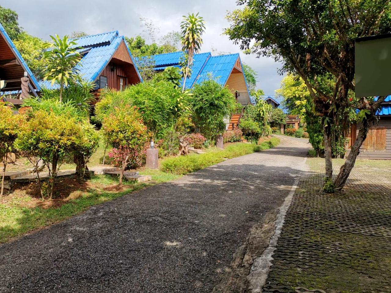 Ban Phumon Talang Resort Ban Mon Talaeng Екстериор снимка